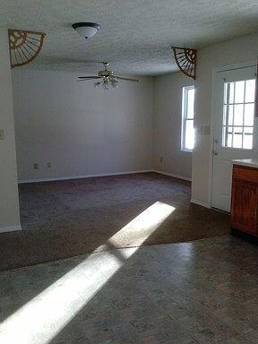 4th image of 4033 N Edmondson Ave