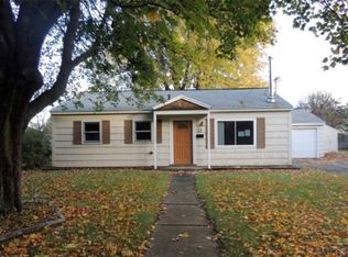 17 Beechcraft Dr, Rochester, NY 14606