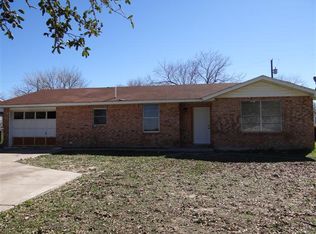 1404 Jim Gooch, Three Rivers, TX 78071