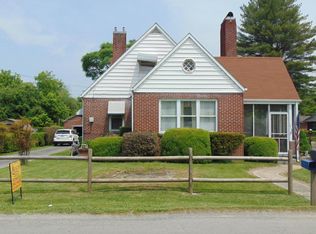 1212 Winchester Ave, Middlesboro, KY 40965