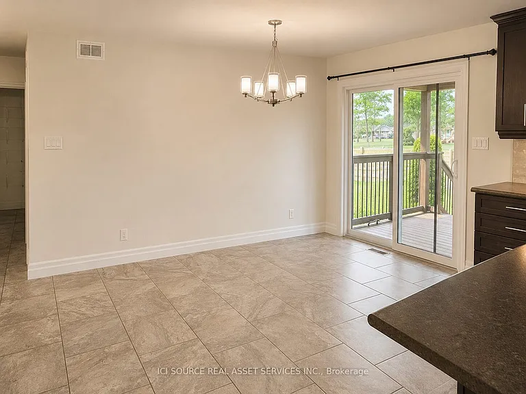 6 Aspen Dr #1 — Photo 9