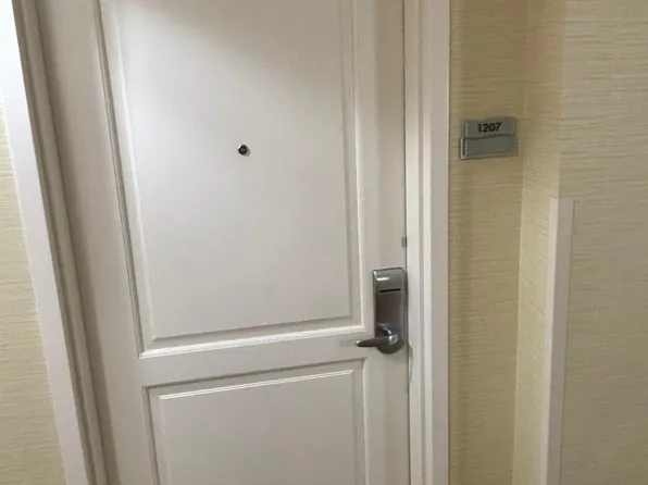 200 S Sycamore Street #1213, Branson, MO 65616