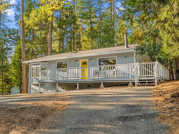 5603 Sierra Springs Dr, Pollock Pines, CA 95726