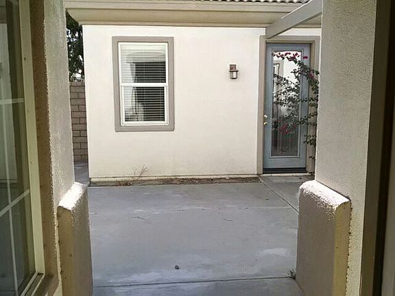 2nd image of 43472 Bordeaux Dr