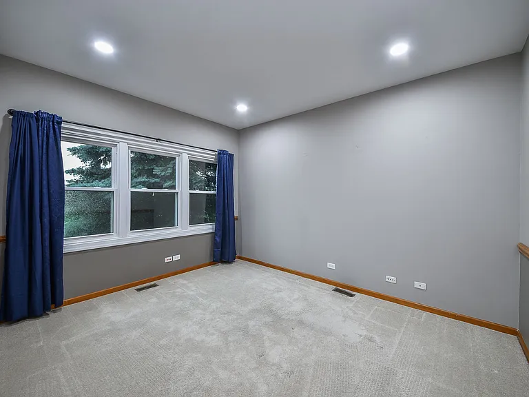 1156 Keim Ct — Photo 17