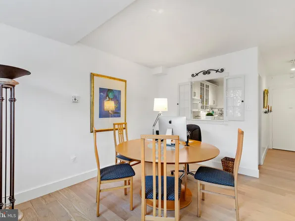 4000 Tunlaw Rd NW APT 630, Washington, DC 20007
