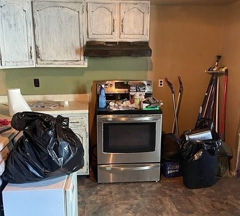 4th image of 830 7th Ave