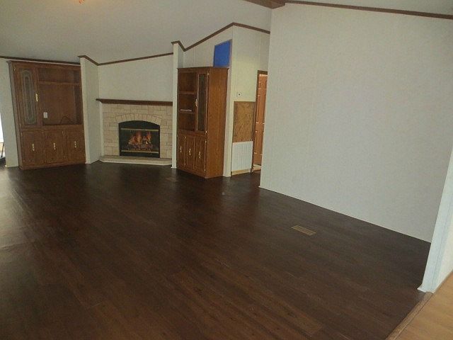 2nd image of 20 Nix Dr
