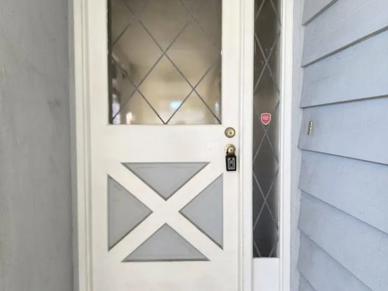 1140 Sanchez Way — Photo 3