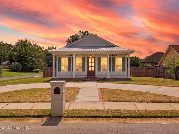 1023 Nancy Pl, Gulfport, MS 39507