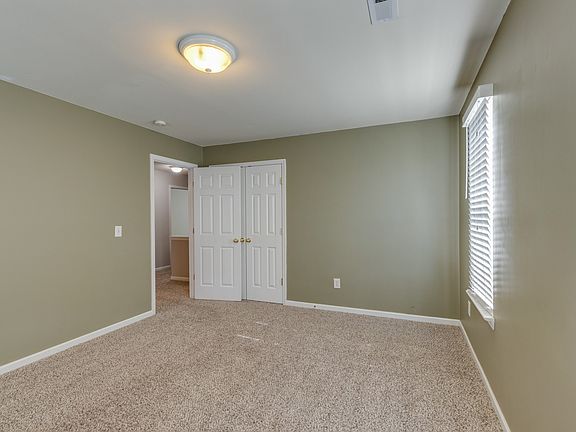 4th image of 4017 Cadence Dr