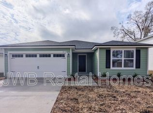 8130 Wyoming St, Jacksonville, FL 32220