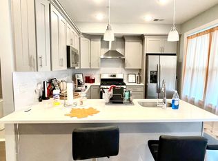 455 Mercer St APT 2, Jersey City, NJ 07302
