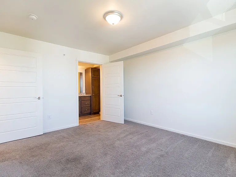 Cottonwood Corner Apartments — Photo 79