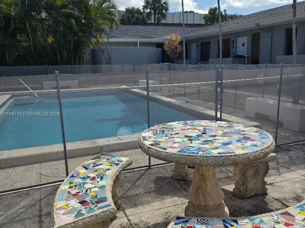 3475 SW 1st Ave APT 14, Miami, FL 33145