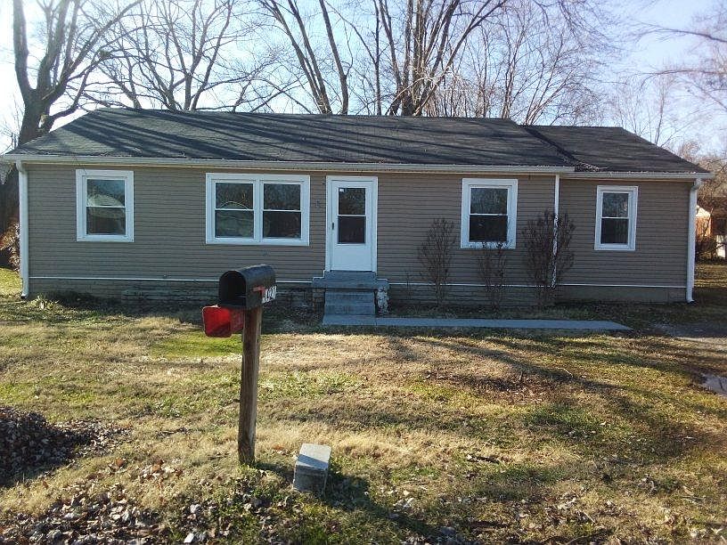 1st image of 1421 Lynhurst Dr