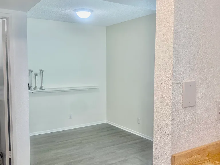 44200 Kingtree Ave #27 — Photo 12