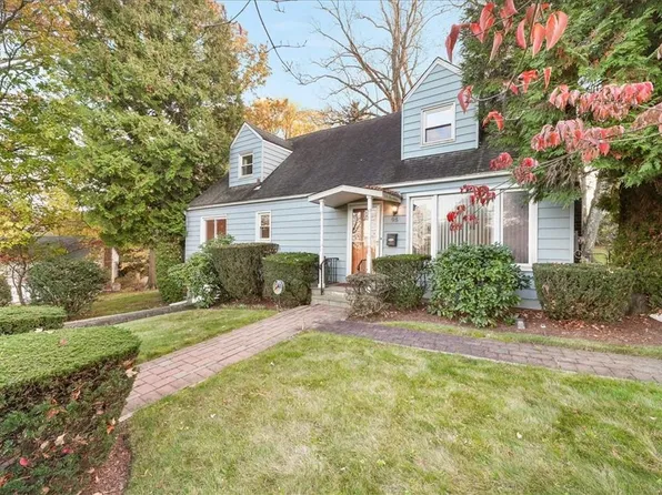 93 aka 95 Cresthill Road, Yonkers, NY 10710