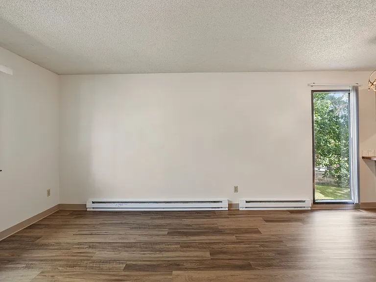 22 N Skipworth Rd — Photo 10