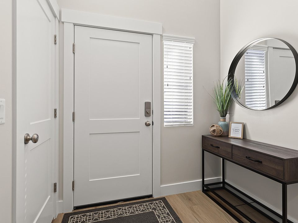 678 E 100 N Enterprise UT Zillow