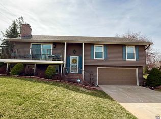 5631 SW West Dr, Topeka, KS 66606