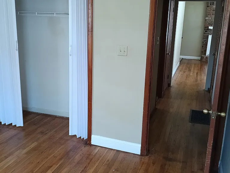 Pine Dr — Photo 22