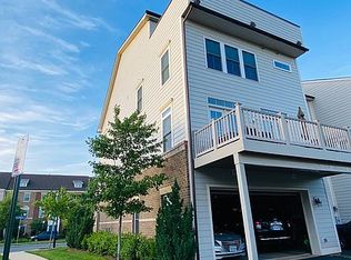 44663 Collingdale Ter, Ashburn, VA 20147