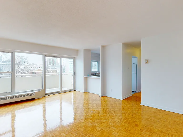 60 Daly Ave — Photo 26