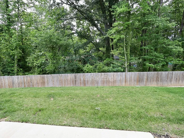 1240 Canterbury Ridge Rd — Photo 26