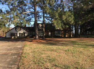 732 Body Rd, Elizabeth City, NC 27909