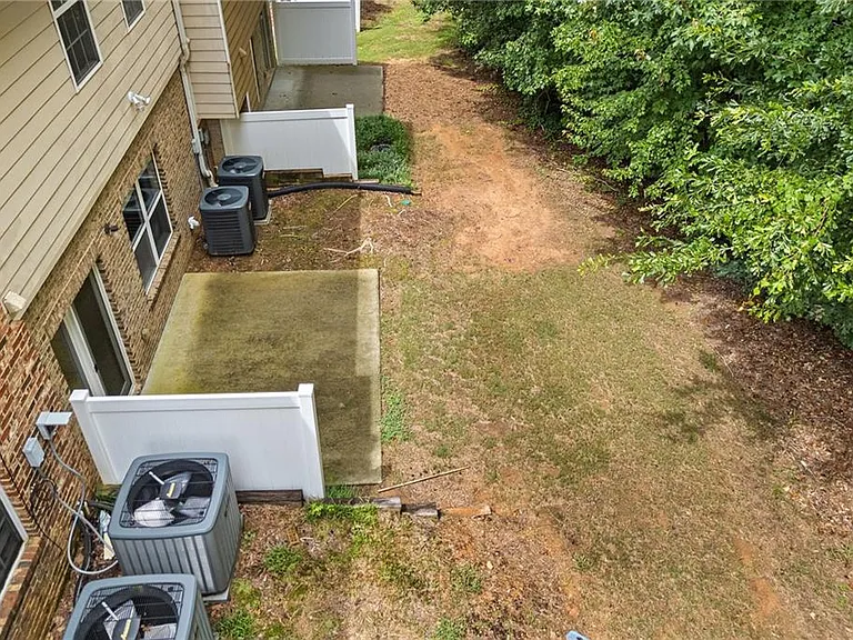 386 Creek Manor Way — Photo 36
