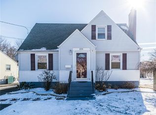 233 Hartford Ave, Newington, CT 06111