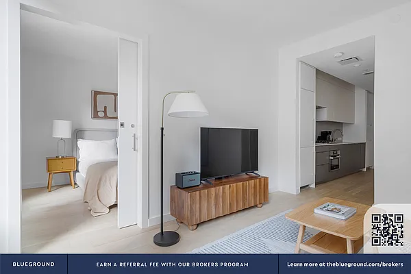 Rented by The Blueground | media 7