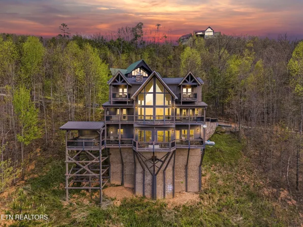 2643 Dogwood Ridge Way, Sevierville, TN 37862