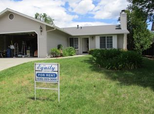 657 Saint Thomas Pkwy, Redding, CA 96003