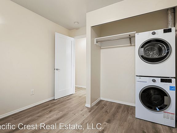 4th image of 1000 E Aloha St #17541754