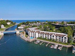 100 Michigan Ave #355, Charlevoix, MI