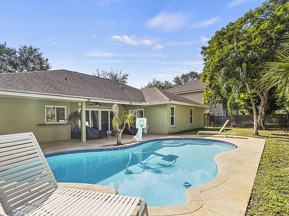 2nd image of 4191 NW 58th Street