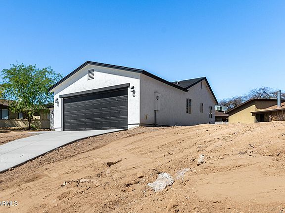 4th image of 11506 W MISSOURI Avenue
