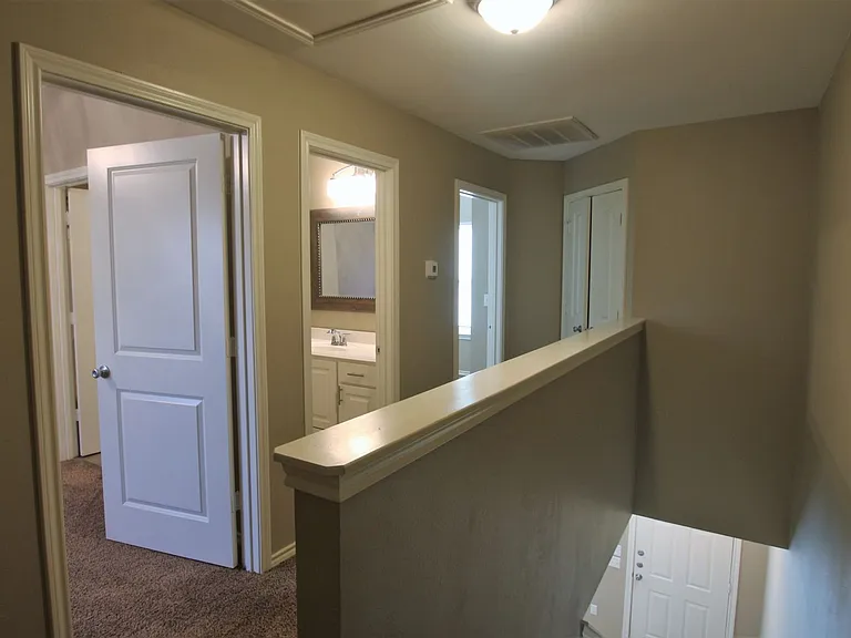 Brad Circle 1234 — Photo 10