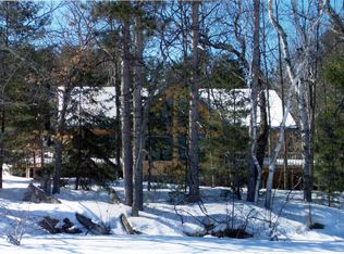 6626 N Lake Dr, Stone Lake, WI 54876