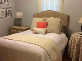 408 McCauley St, Chapel Hill, NC 27516