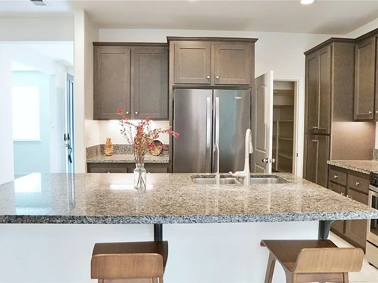 10519 Wilding Dr — Photo 5