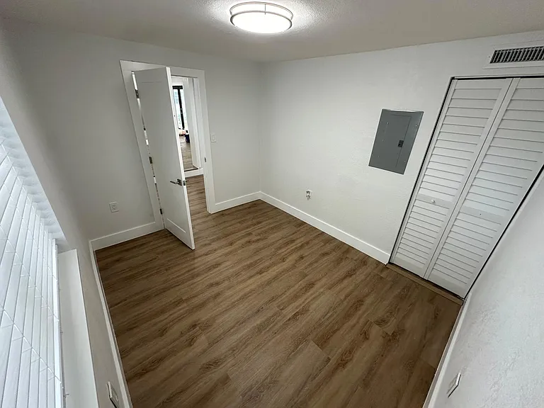 Bedroom 3/ office