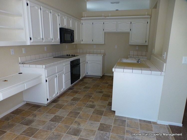 2nd image of 3594 Covello Cir