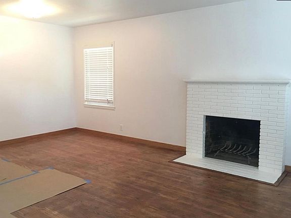 5th image of 538 Jackson Ave