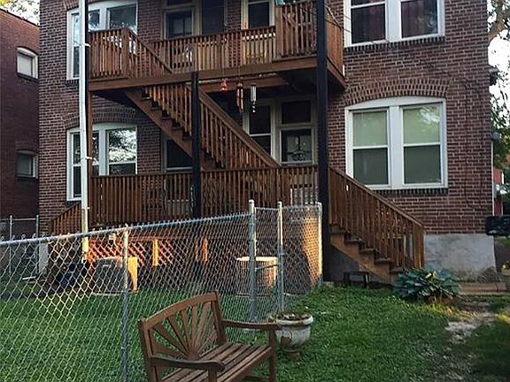 4th image of 4951 Magnolia Ave
