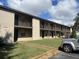 1508 Paul W Bryant Dr #33, Tuscaloosa, AL 35401