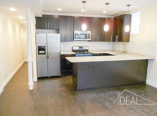8 1st Pl, Brooklyn, NY 11231