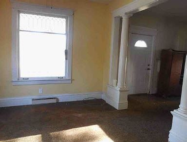 4th image of 277 Walnut Ave